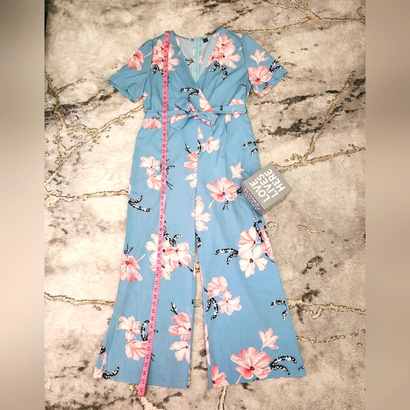 PERFECTLY CUTE Women's XL Blue and Pink Floral Jumpsuit. NWOT - Picture 10 of 16